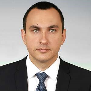 Максим Иванов